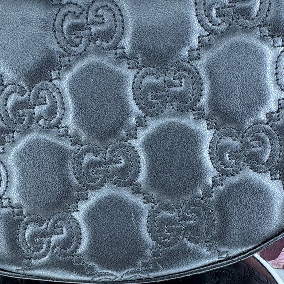 Gucci Black GG MATELASSÉ SMALL
SHOULDER BAG - Picture 5 of 16